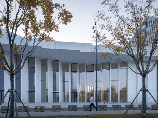 First Look at Snøhetta’s Shanghai Grand Opera House as Construction Nears Completion - Image 23 of 27