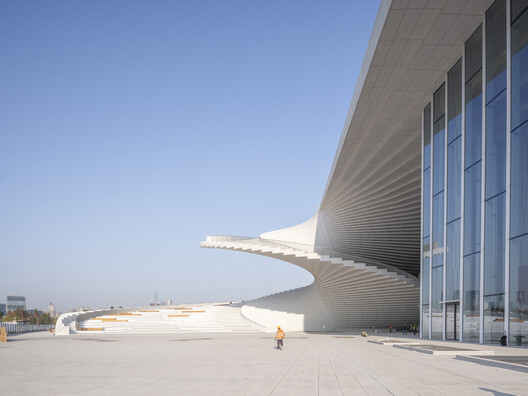First Look at Snøhetta’s Shanghai Grand Opera House as Construction Nears Completion - Image 13 of 27