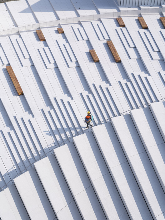 First Look at Snøhetta’s Shanghai Grand Opera House as Construction Nears Completion - Image 11 of 27