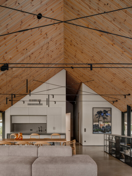 SAR Residence / OAD SAR Residence / OAD - Interior Photography, Kitchen, Beam, Chair