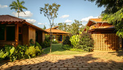 Barão Geraldo House / Gil Mello Arquitetura