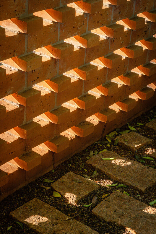 Barão Geraldo House / Gil Mello Arquitetura - Image 22 of 31