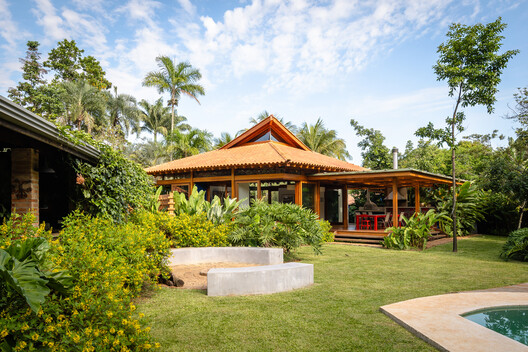 Barão Geraldo House / Gil Mello Arquitetura - Image 10 of 31