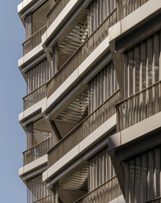 The Reef  Waterfront Living / KCAP + DCA Architects - Image 9 of 18