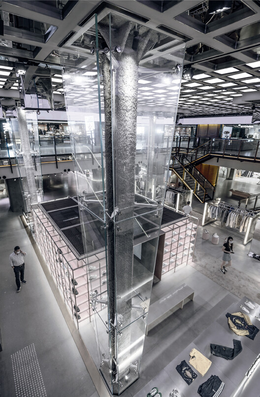 Calibrated Rawness: Studio 1:1 and the Discipline of Making in Hong Kong and Beyond Calibrated Rawness: Studio 1:1 and the Discipline of Making in Hong Kong and Beyond - Image 4 of 16