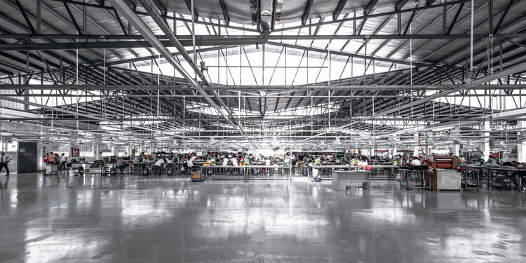 Calibrated Rawness: Studio 1:1 and the Discipline of Making in Hong Kong and Beyond - Featured Image