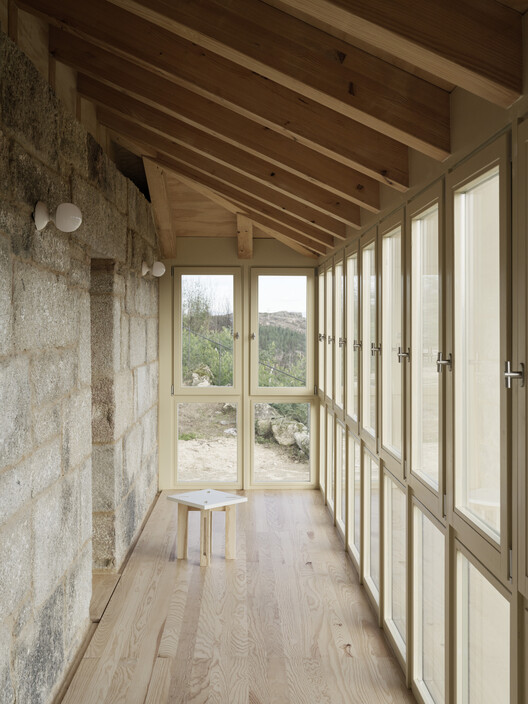 Muimenta Social Center / Eduardo Dipre Mazza + Daniel Gomez Magide + Miguel Angel Diaz Gonzalez - Interior Photography, Wood, Beam