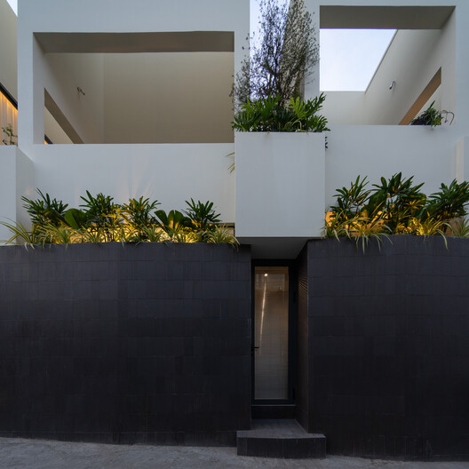 The Gap House / Atelier TAs The Gap House / Atelier TAs - Interior Photography, Concrete