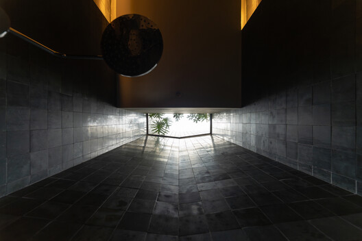 The Gap House / Atelier TAs The Gap House / Atelier TAs - Interior Photography, Lighting, Concrete