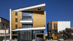 Ramand Mixed-Use building / White Cube Atelier