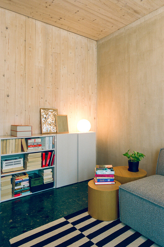 Gott Apartment Building / Amunt Martenson + heramarte - Interior Photography, Wood, Chair