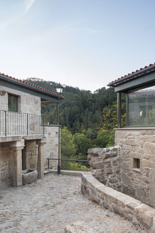 The Sister Houses / oitoo - Exterior Photography