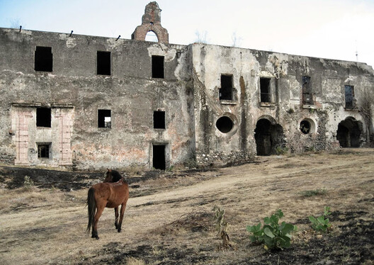 The Centauric Heritage: Equine Scale and Mexican Monumental Architecture - Image 3 of 14