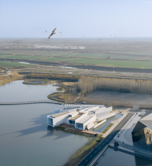 Chenhu Wetland Art Center / TAO (Trace Architecture Office) Chenhu Wetland Art Center / TAO (Trace Architecture Office) - Exterior Photography, Waterfront