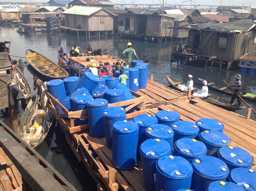 How to Design with the Rain: Architectural Strategies for Rainwater Collection across Climates How to Design with the Rain: Architectural Strategies for Rainwater Collection across Climates - Image 61 of 69