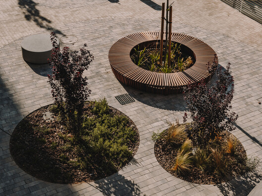 Dr. Caro urban bus interchange in Elche / ARN / Arquitectos - Exterior Photography, Courtyard