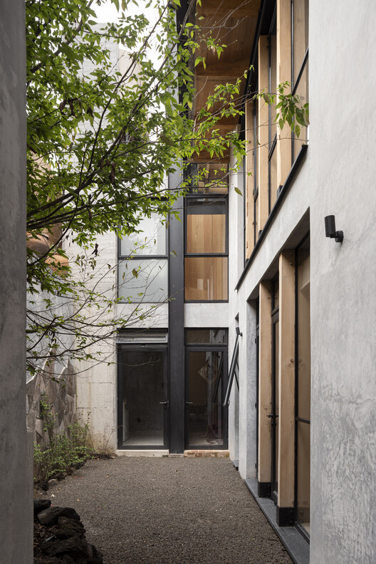 Casa Valle / DAFdf arquitectura Y urbanismo Casa Valle / DAFdf arquitectura Y urbanismo - Fotografía exterior, Madera, Concreto