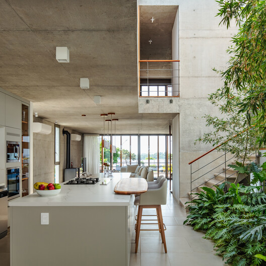 Casa JG / Obra Arquitetos - Imagem 24 de 33