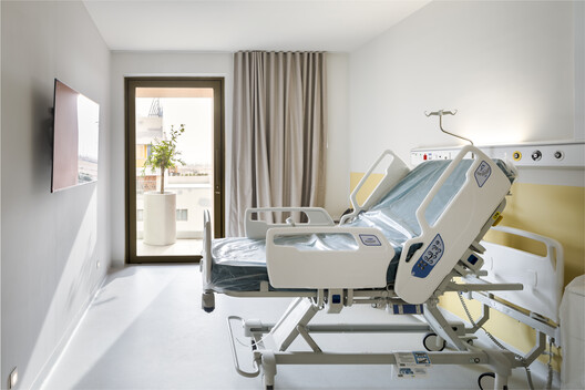 Hospital of the Smart Health Care City / Michel Rémon & Associés Hospital of the Smart Health Care City / Michel Rémon & Associés - Image 11 of 18