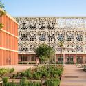 Hospital of the Smart Health Care City / Michel Rémon & Associés - Hospital 