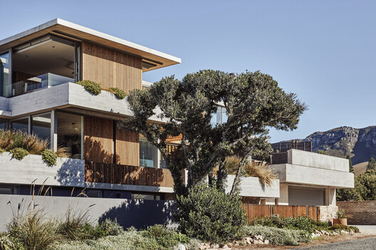 Coastal Dwelling / Abon Studio - Image 2 of 20