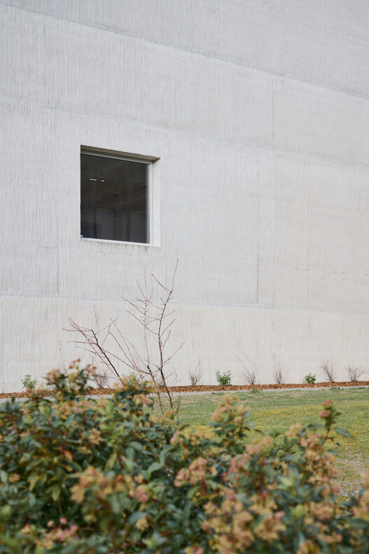 The Aubusson Tapestry Museum Extension / Projectiles - Exterior Photography, Concrete