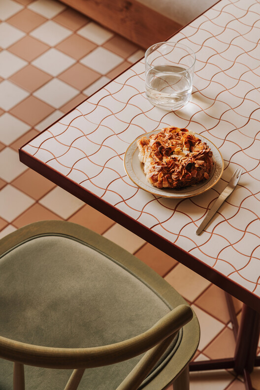 Dala Restaurant / Znamy się - Interior Photography, Table, Chair