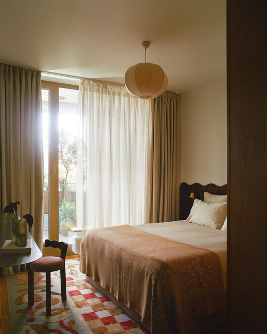 Rather Two Apartment / OMAMBO - Interior Photography, Bedroom, Wood, Lighting, Bed, Chair