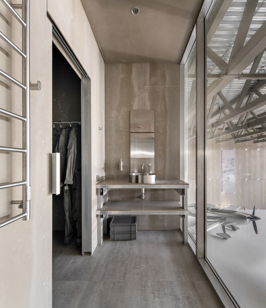 Aerotim Hangar / +kouple - Image 4 of 30