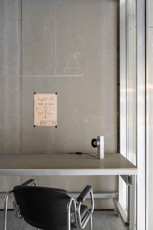 Aerotim Hangar / +kouple - Interior Photography, Glass, Chair