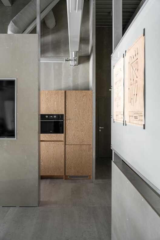 Aerotim Hangar / +kouple - Interior Photography, Kitchen, Wood