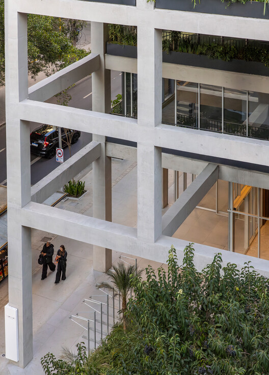 Edificio Inspira SP / TRIPTYQUE Edificio Inspira SP / TRIPTYQUE - Fotografía interior, Concreto