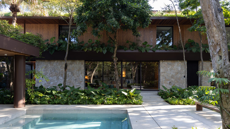 Casa MKN / Triplex Arquitetura - fotografía exterior, patio interior