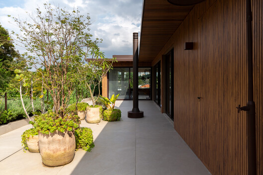 MKN House / Triplex Arquitetura - Interior Photography, Wood, Garden, Deck, Courtyard, Patio, Balcony
