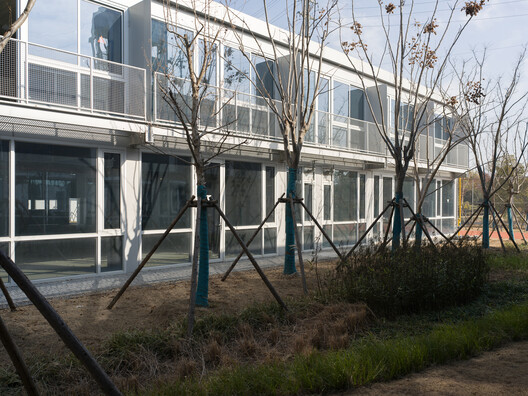 Yuanfeng Road Fire Station / genarchitects - Exterior Photography