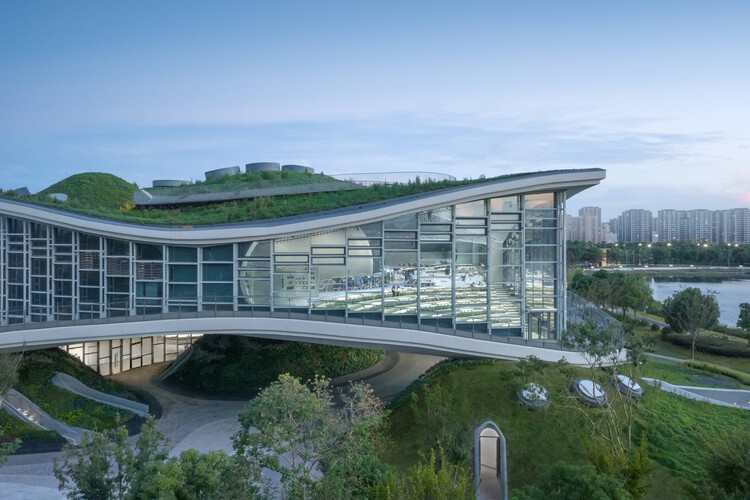 在水一方·三体未来学院 / 山水秀建筑事务所 - 建筑图, 花园