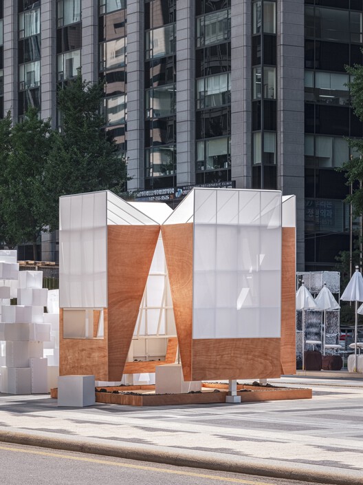 Pavilion TEUM / one-aftr - Exterior Photography