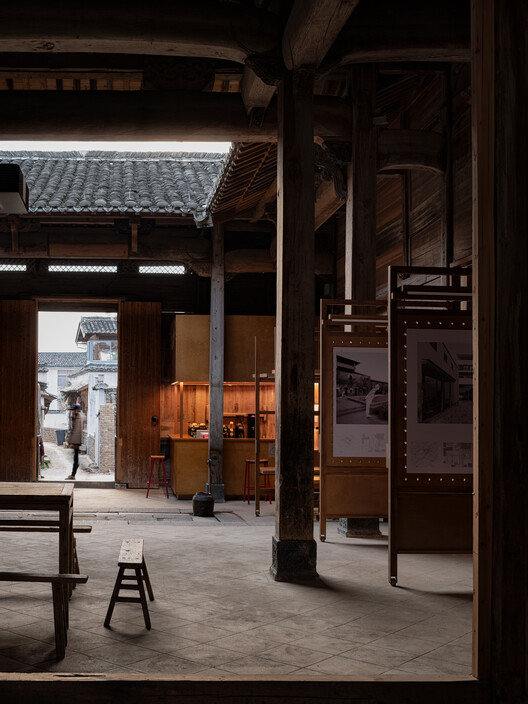 Village Cinema / Atelier Guo Village Cinema / Atelier Guo - Interior Photography, Wood, Column, Beam