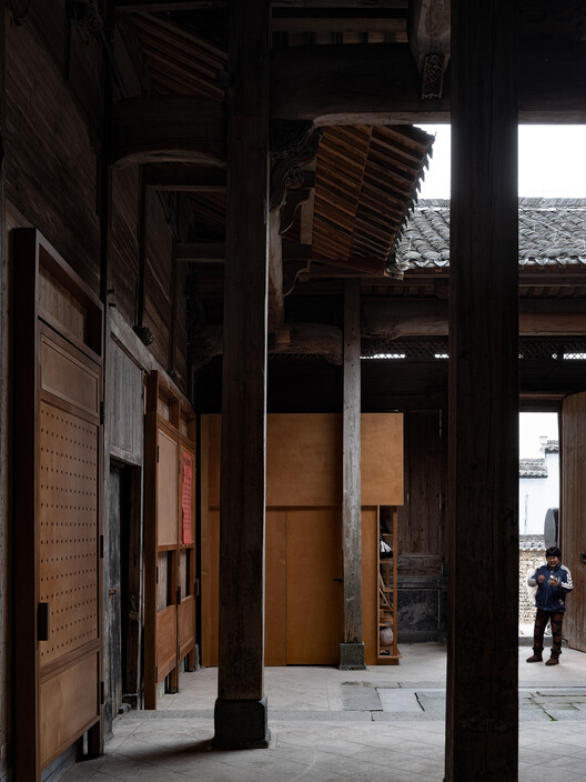 Village Cinema / Atelier Guo Village Cinema / Atelier Guo - Interior Photography, Wood, Column, Concrete, Beam