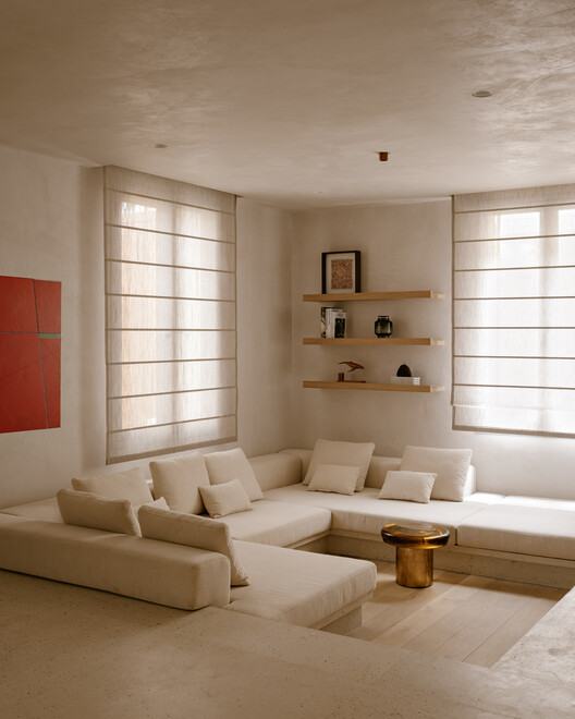 Ortiz House / Meireles + Pavan Arquitetura - Interior Photography, Living Room, Sofa, Lighting