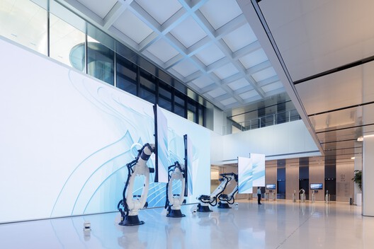 上海美的全球创新园区 / 马泷工作室_BIAD - 室内图, 玻璃