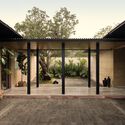 Fragrance of Earth House / Neelesh Chopda Architecture LLP - Exterior Photography, Houses