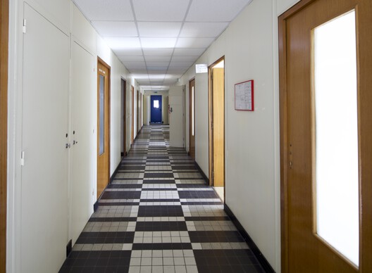 Lacaton & Vassal and Emmanuelle Delage to Transform Administrative Center into Mixed-Use Housing and Offices in Vannes, France Lacaton & Vassal and Emmanuelle Delage to Transform Administrative Center into Mixed-Use Housing and Offices in Vannes, France - Image 20 of 21