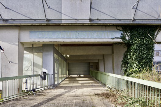 Lacaton & Vassal and Emmanuelle Delage to Transform Administrative Center into Mixed-Use Housing and Offices in Vannes, France Lacaton & Vassal and Emmanuelle Delage to Transform Administrative Center into Mixed-Use Housing and Offices in Vannes, France - Image 15 of 21