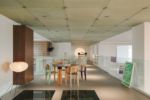 ELIT Office / DualSpace Studio