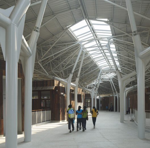 Shiv Nadar School / Vastushilpa Sangath - Interior Photography, Column, Beam