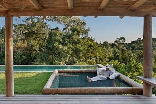 Casa Odara / W.A.M.V Arquitetura Casa Odara / W.A.M.V Arquitetura - Fotografia de Exterior, Madeira, Terraço