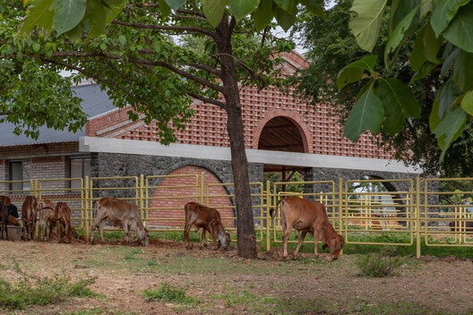 Gaughar Animal Husbandry / Compartment S4 - Exterior Photography