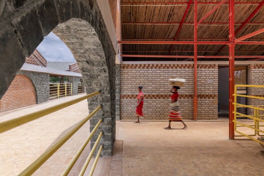 Gaughar Animal Husbandry / Compartment S4 - Interior Photography, Wood, Beam