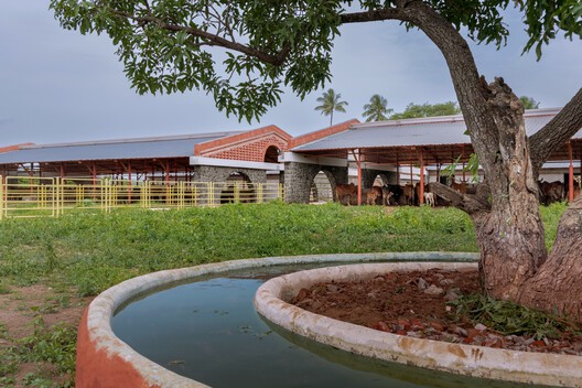 Gaughar Animal Husbandry / Compartment S4 - Image 26 of 30